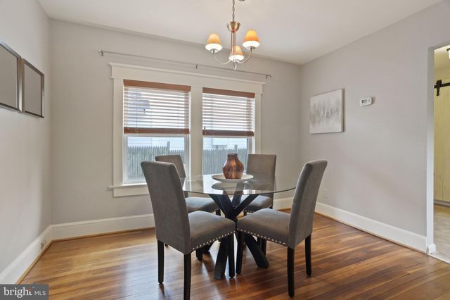 $885,000 | 5630 8th Road North, Arlington, VA 22205