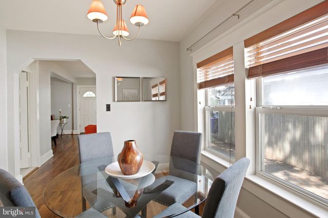 $885,000 | 5630 8th Road North, Arlington, VA 22205