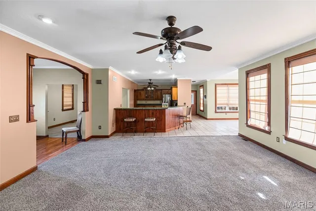 $450,000 | 404 Bluebird Lane, Jerseyville, IL 62052