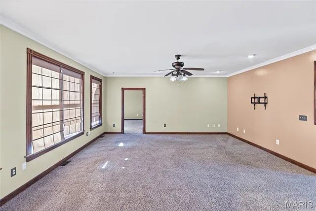 $450,000 | 404 Bluebird Lane, Jerseyville, IL 62052