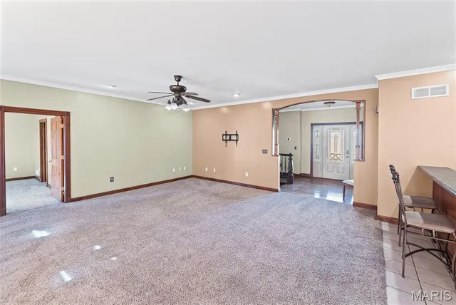 $450,000 | 404 Bluebird Lane, Jerseyville, IL 62052