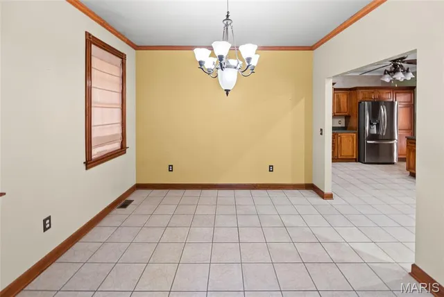 $450,000 | 404 Bluebird Lane, Jerseyville, IL 62052