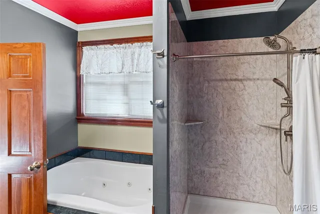 $450,000 | 404 Bluebird Lane, Jerseyville, IL 62052