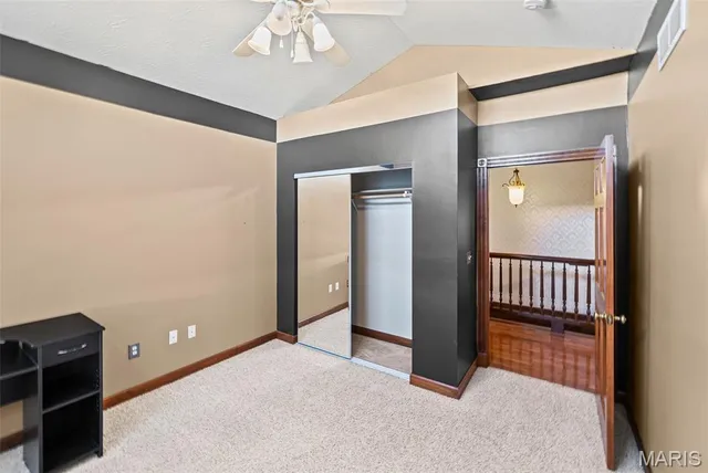 $450,000 | 404 Bluebird Lane, Jerseyville, IL 62052