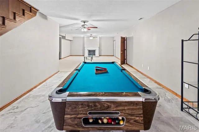 $450,000 | 404 Bluebird Lane, Jerseyville, IL 62052