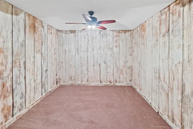 $450,000 | 404 Bluebird Lane, Jerseyville, IL 62052