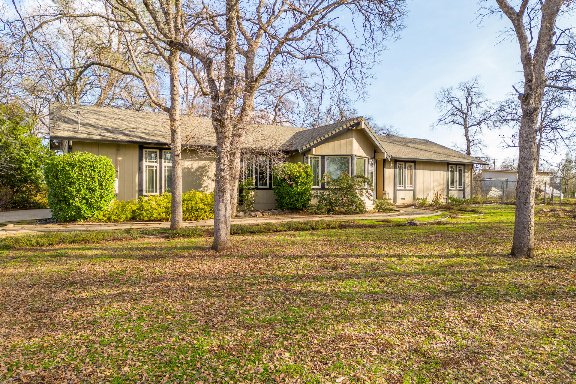 11645 Palo Duro Road Redding, CA 96003 - Photo 6 of 35 front