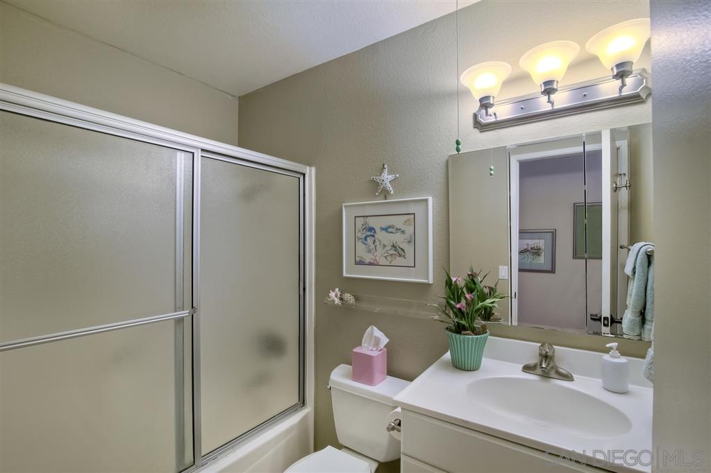 13324 Racquet Court Poway, CA 92064 - Photo 19 of 24