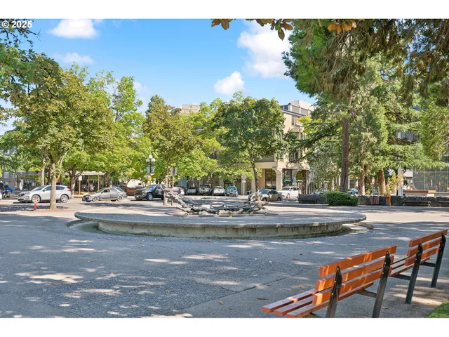 $499,400 | 974 Legacy Lane, Eugene, OR 97402