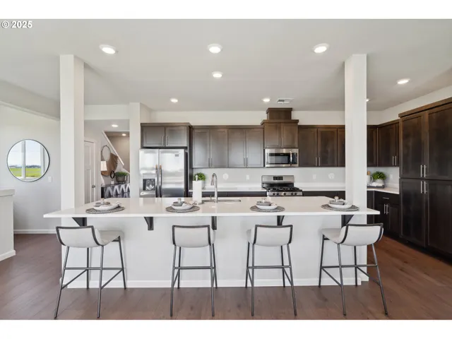 $499,400 | 974 Legacy Lane, Eugene, OR 97402