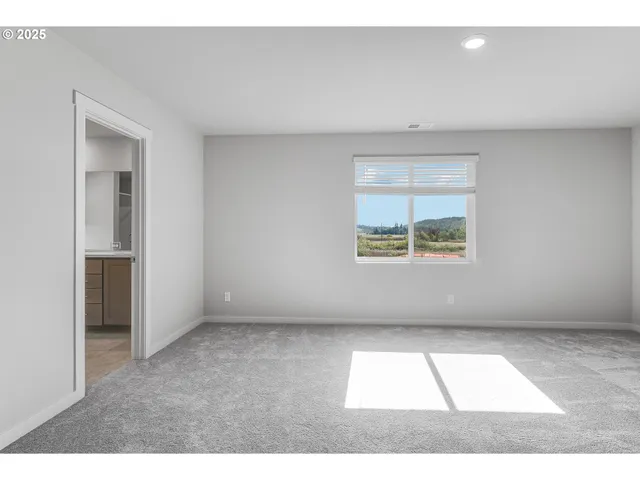 $499,400 | 974 Legacy Lane, Eugene, OR 97402