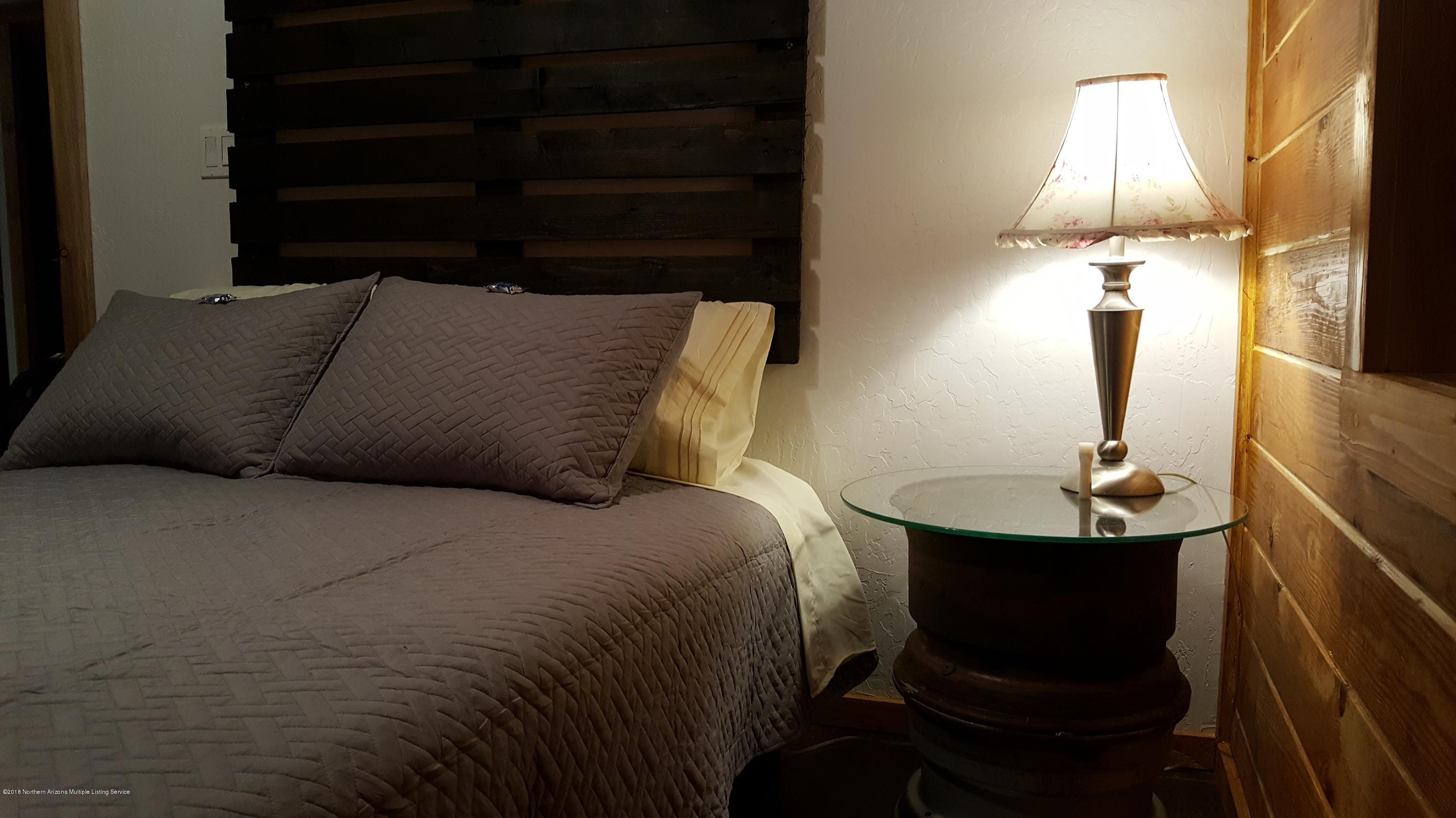 6668 North Santa Fe Road Williams, AZ 86046 - Photo 43 of 49 20180926_231240