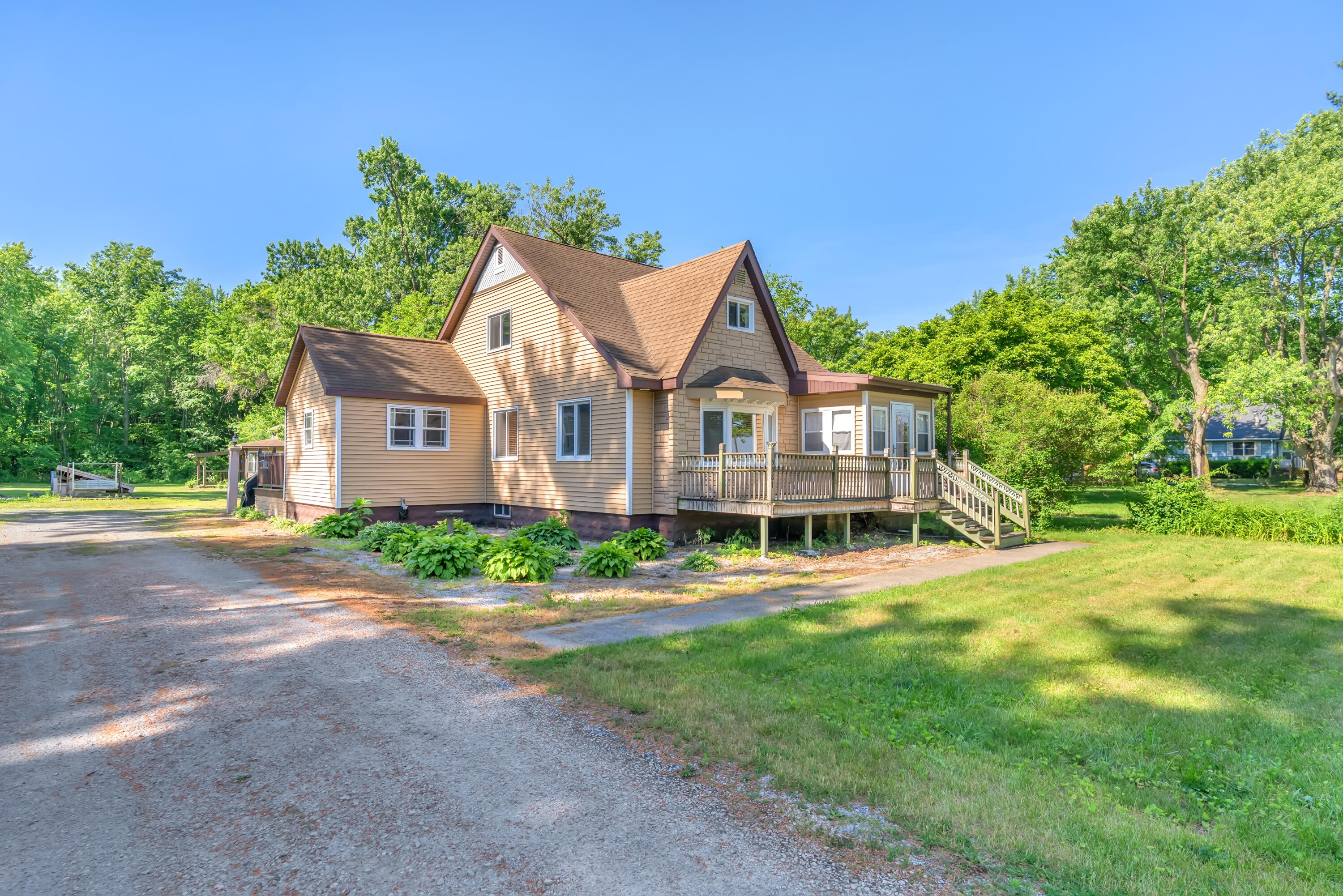 5587 Highway 10 Demotte, IN 46310 - Photo 30 of 31 3000x2002