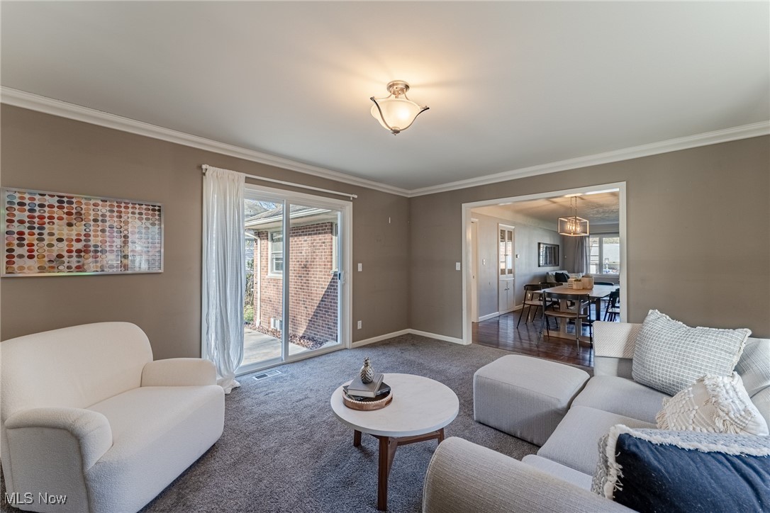 6708 Thornapple Road Cleveland, OH 44143 - Photo 13 of 40 Gallery Image 13