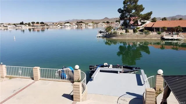 $2,900 | 27609 Silver Lakes Parkway, Helendale, CA 92342