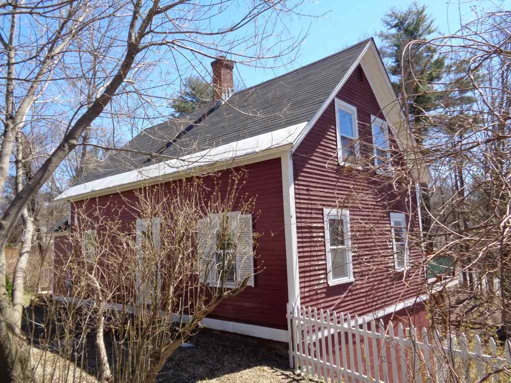 36 Pleasant Street Walpole, NH 03608 - Photo 1 of 25 Gallery Image 1
