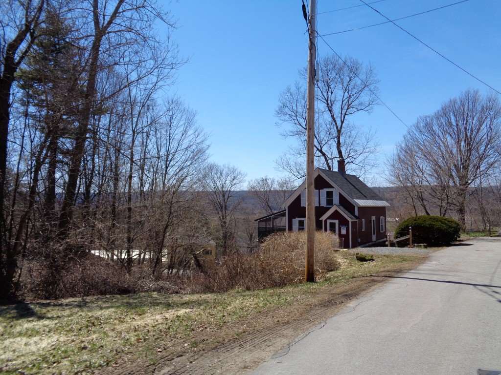 36 Pleasant Street Walpole, NH 03608 - Photo 2 of 25 Gallery Image 2