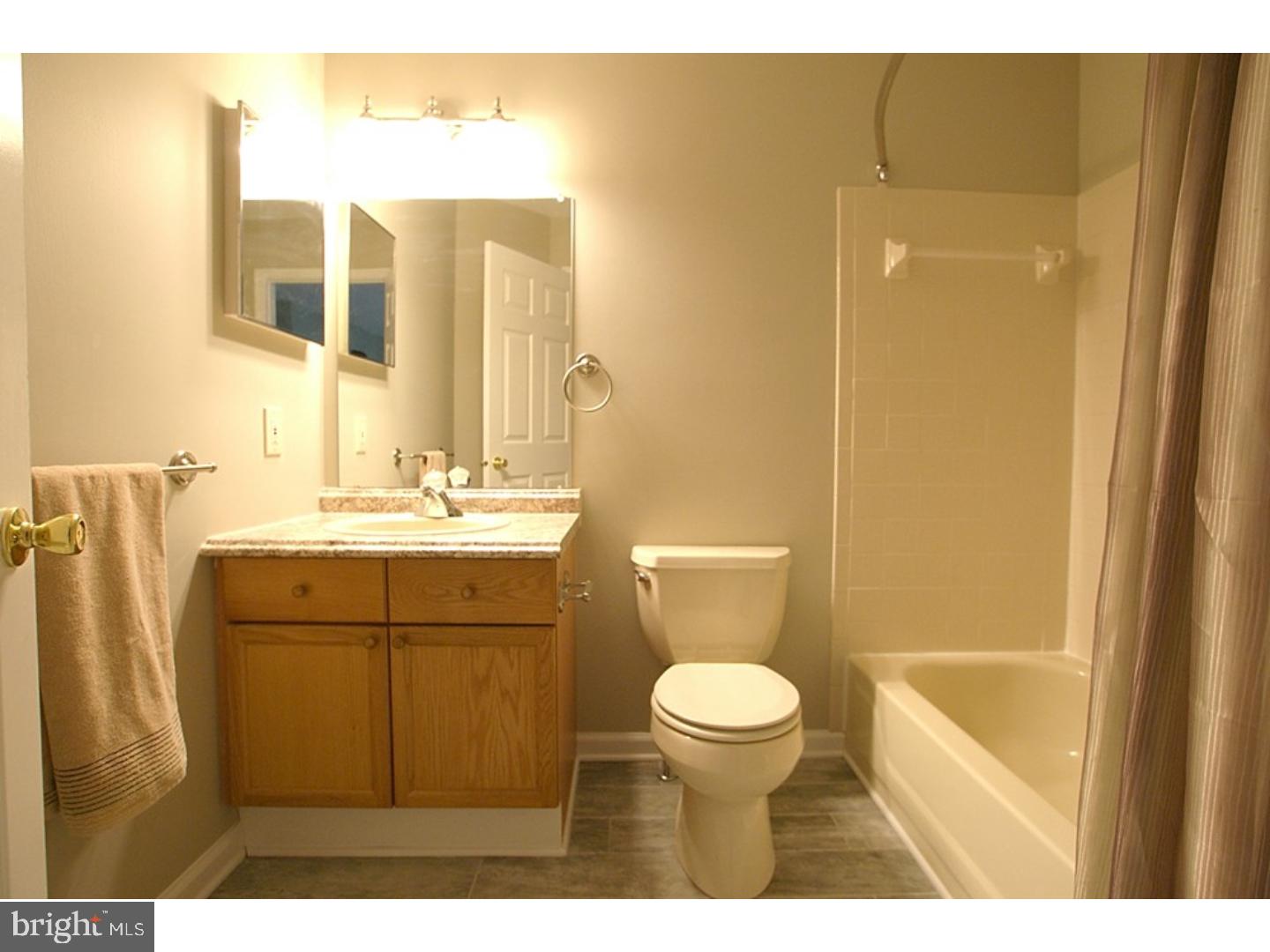 7 Windingbrook Road Bordentown, NJ 08505 - Photo 16 of 25 Bathroom