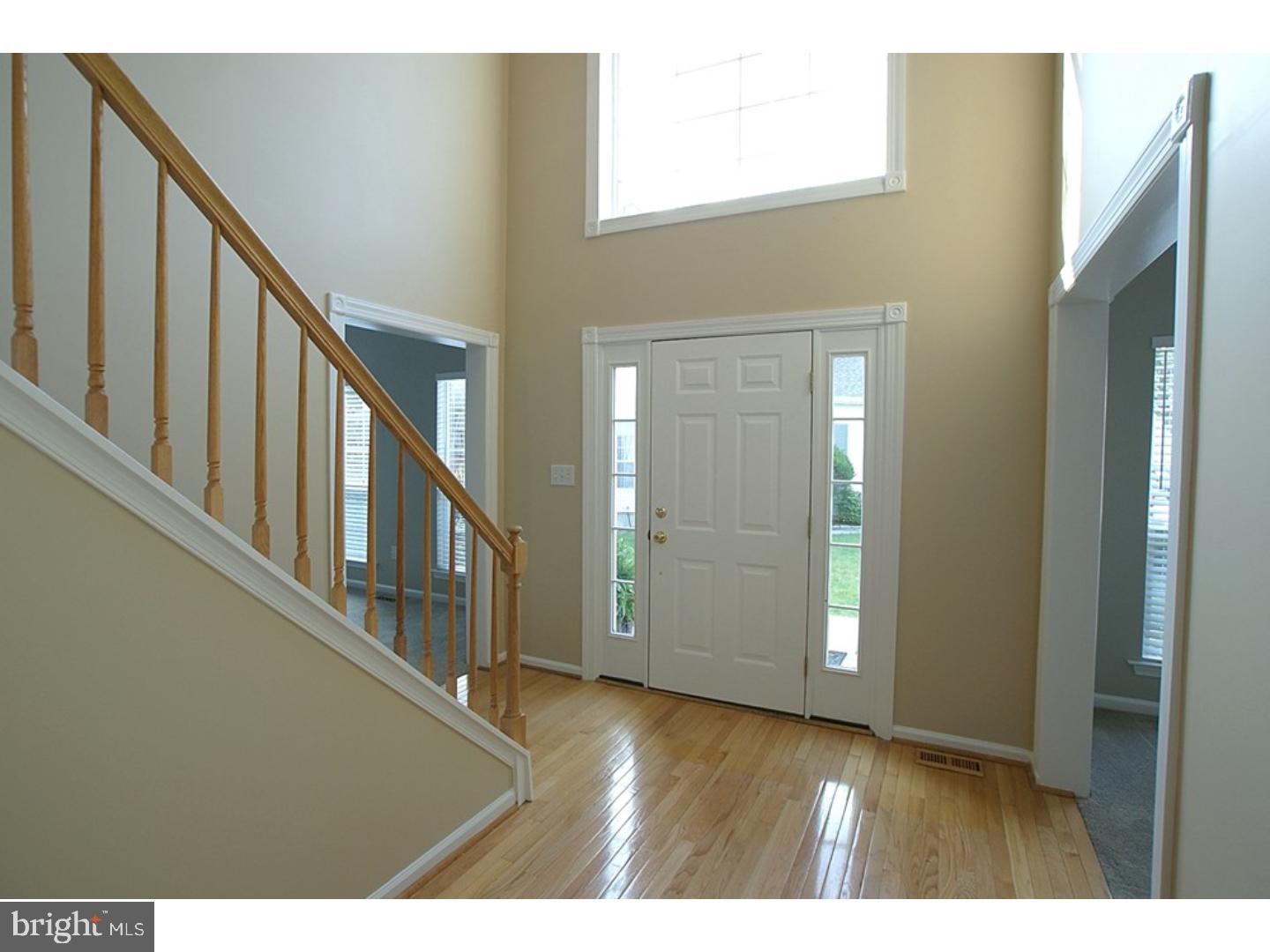 7 Windingbrook Road Bordentown, NJ 08505 - Photo 3 of 25 Foyer
