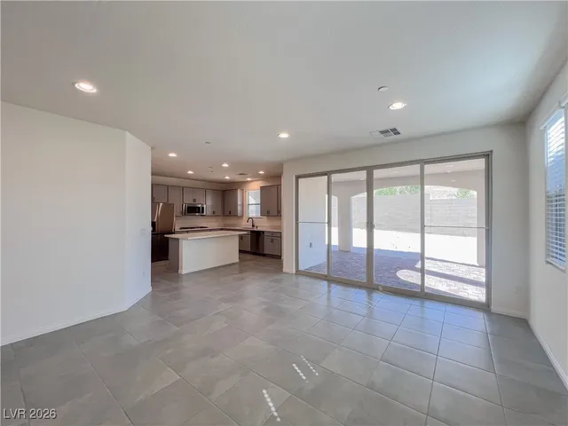 $3,395 | 11870 River Hawk Avenue, Las Vegas, NV 89138