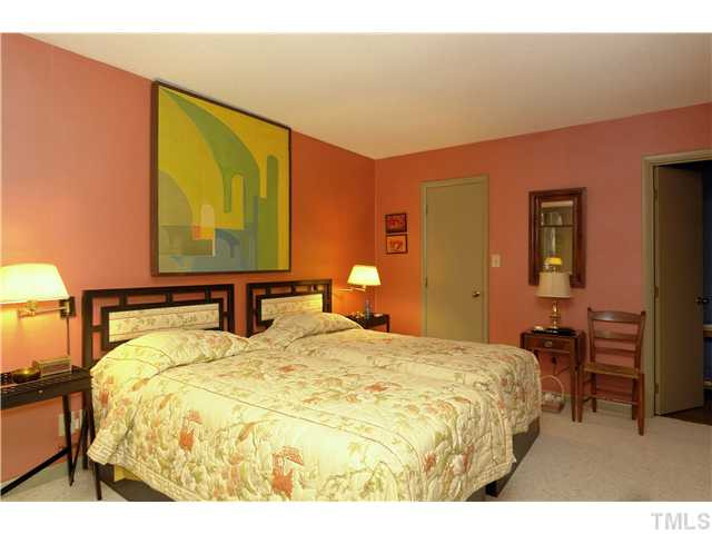 2005 Nakoma Place Raleigh, NC 27607 - Photo 21 of 25 Photo 21
