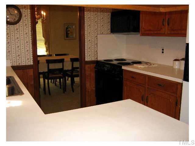 2052 Cooper Road Graham, NC 27253 - Photo 4 of 12 Gallery Image 4