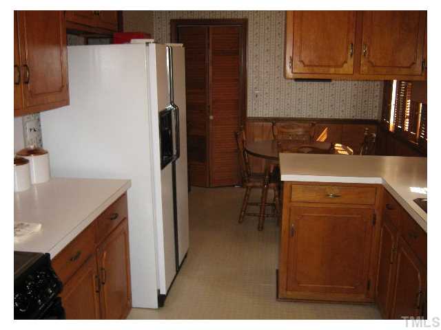 2052 Cooper Road Graham, NC 27253 - Photo 5 of 12 Gallery Image 5