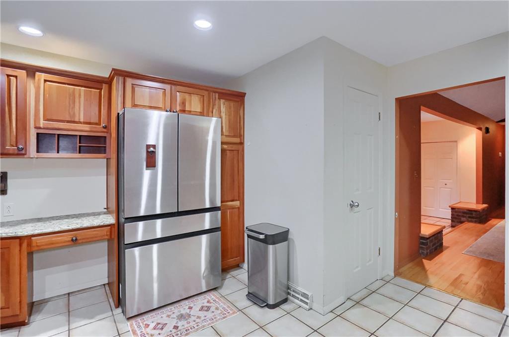 392 McKinley Road Beaver Falls, PA 15010 - Photo 11 of 35