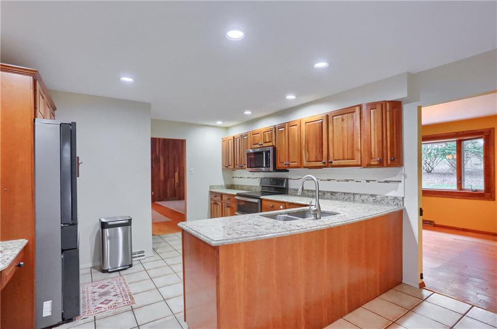 392 McKinley Road Beaver Falls, PA 15010 - Photo 12 of 35