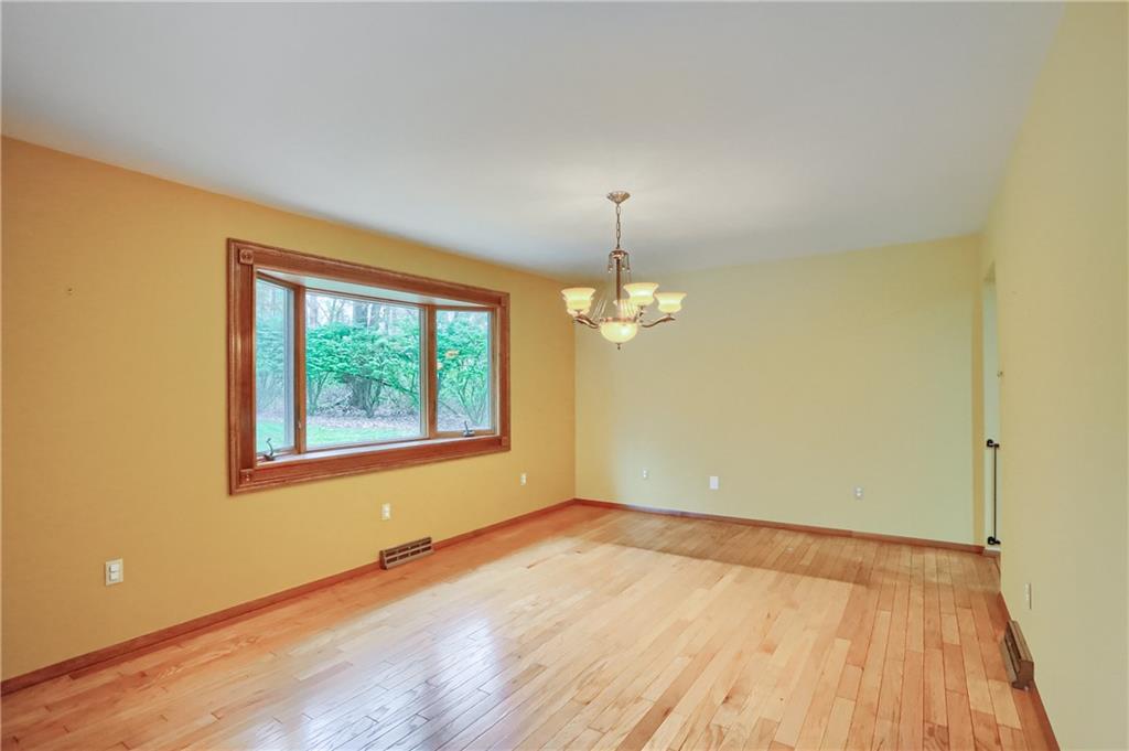 392 McKinley Road Beaver Falls, PA 15010 - Photo 21 of 35