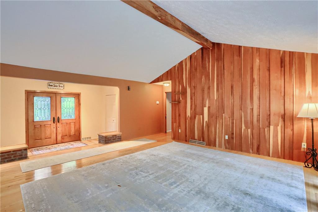 392 McKinley Road Beaver Falls, PA 15010 - Photo 4 of 35 Vaulted Ceilings