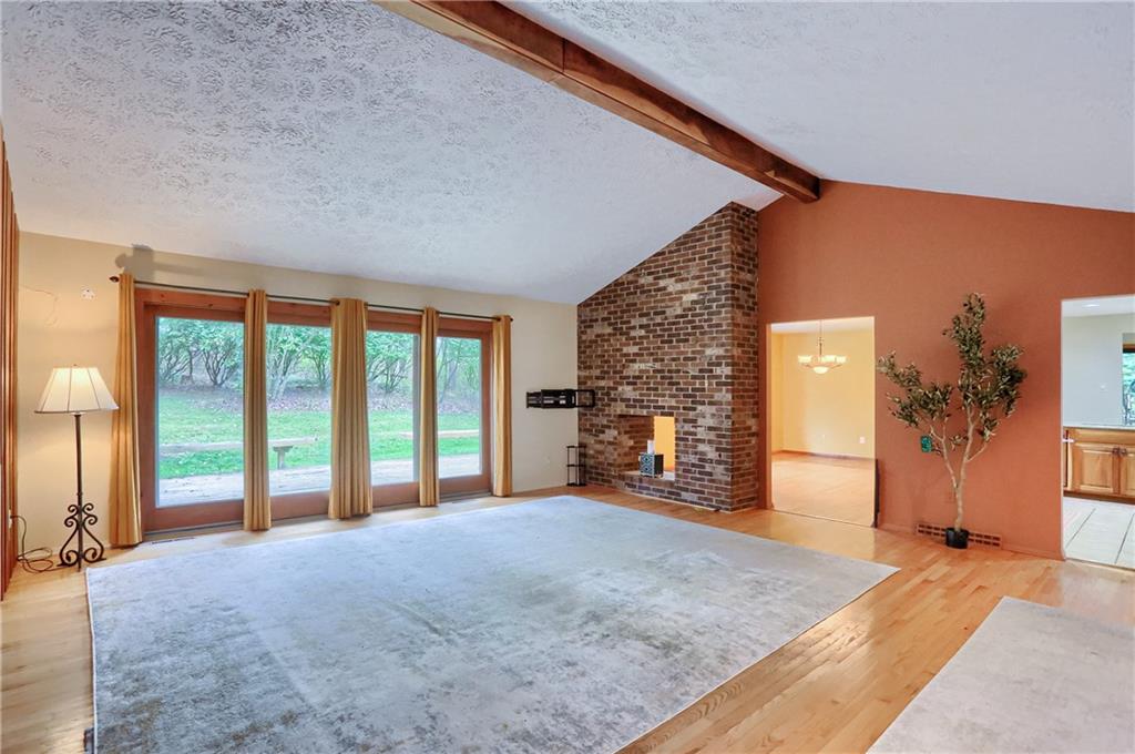 392 McKinley Road Beaver Falls, PA 15010 - Photo 7 of 35