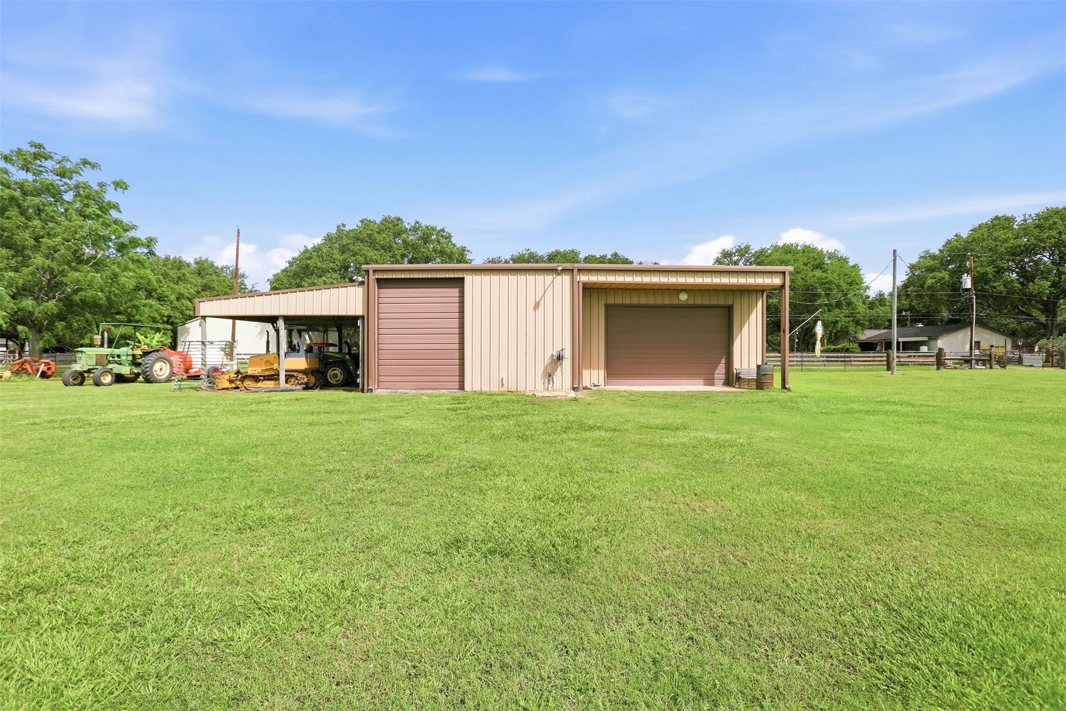 2740 Wehring Road Rosenberg, TX 77471 - Photo 18 of 32
