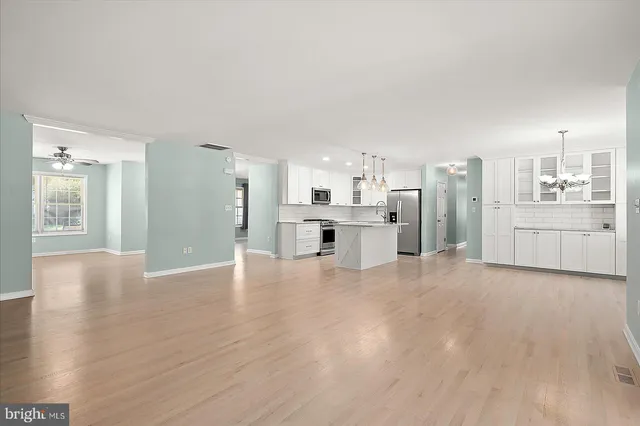 $749,900 | 37068 Cygnet Drive, Selbyville, DE 19975