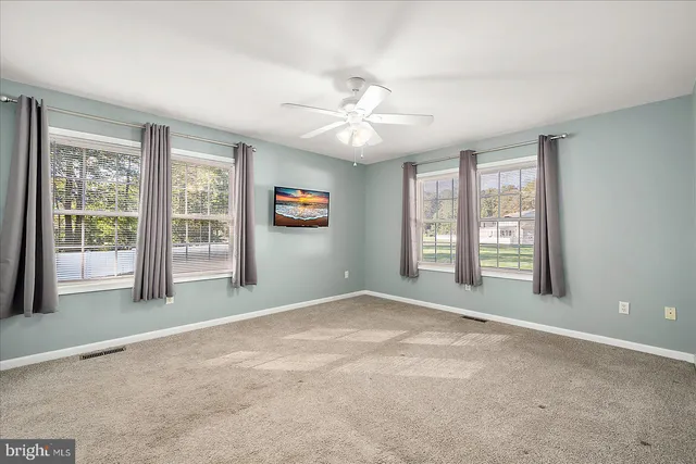 $749,900 | 37068 Cygnet Drive, Selbyville, DE 19975