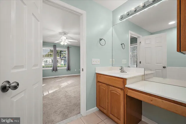 $749,900 | 37068 Cygnet Drive, Selbyville, DE 19975