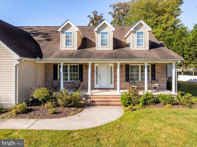 $749,900 | 37068 Cygnet Drive, Selbyville, DE 19975