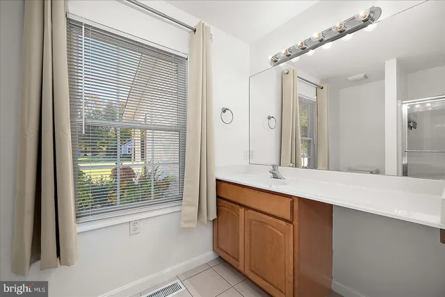 $749,900 | 37068 Cygnet Drive, Selbyville, DE 19975