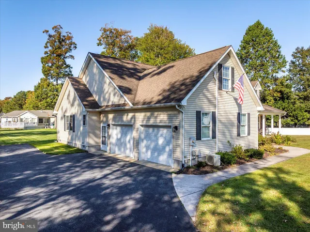 $749,900 | 37068 Cygnet Drive, Selbyville, DE 19975