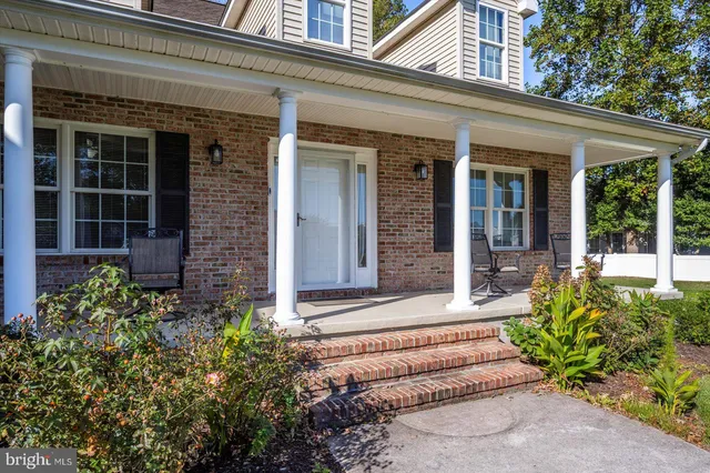 $749,900 | 37068 Cygnet Drive, Selbyville, DE 19975