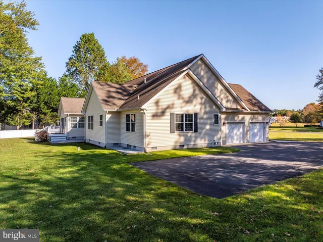 $749,900 | 37068 Cygnet Drive, Selbyville, DE 19975