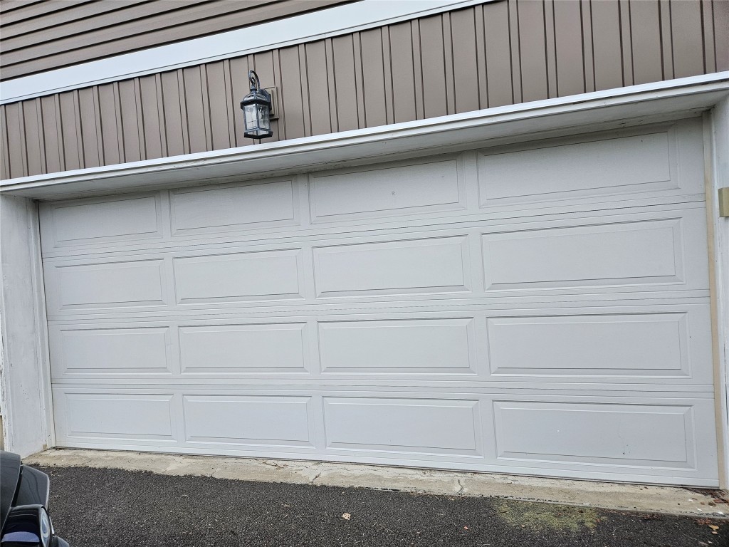 313 Skye Island Drive Endicott, NY 13760 - Photo 3 of 21