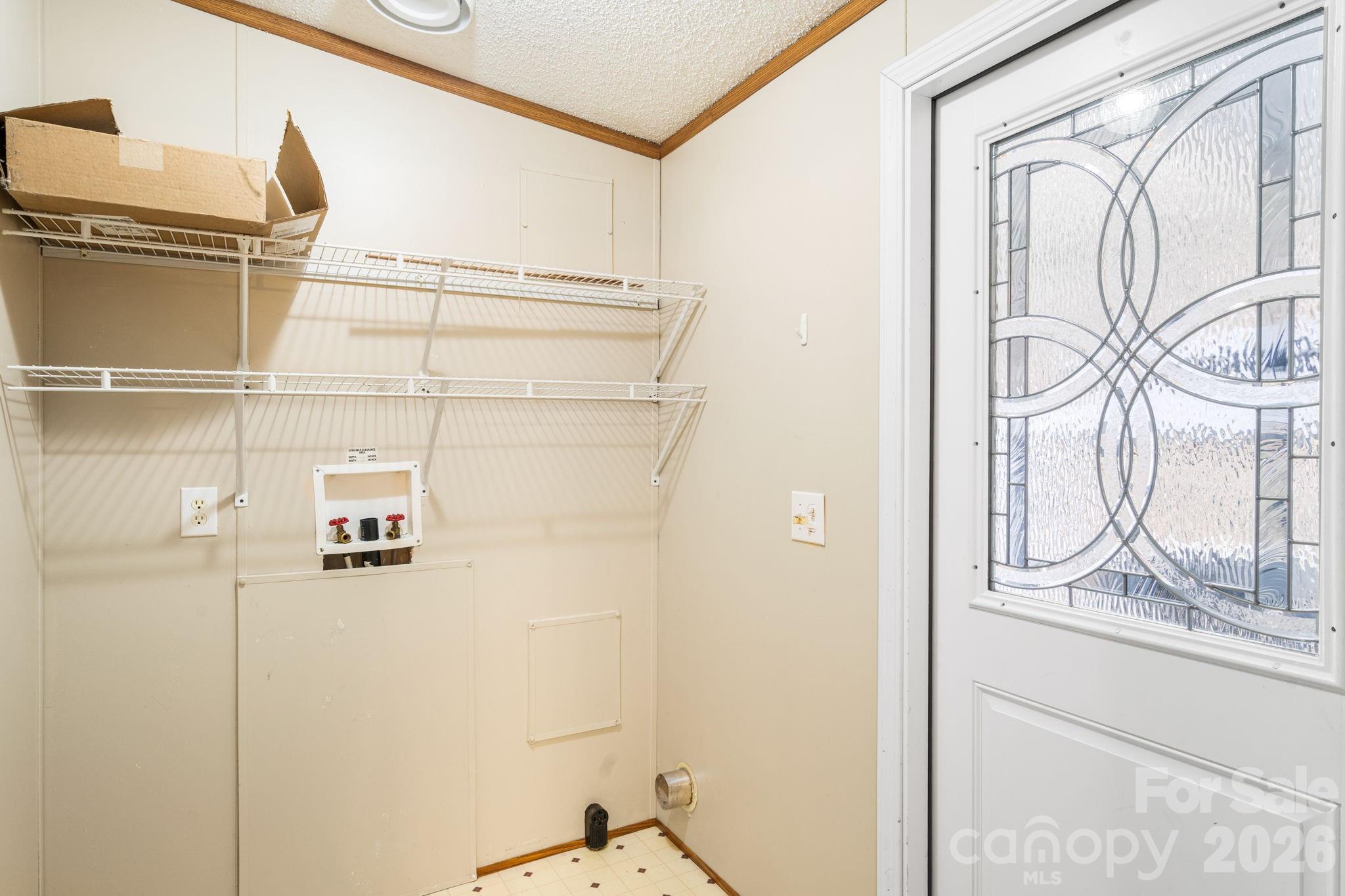 210 Ledbetter Lane Franklin, NC 28734 - Photo 11 of 32 a bathroom with a shower