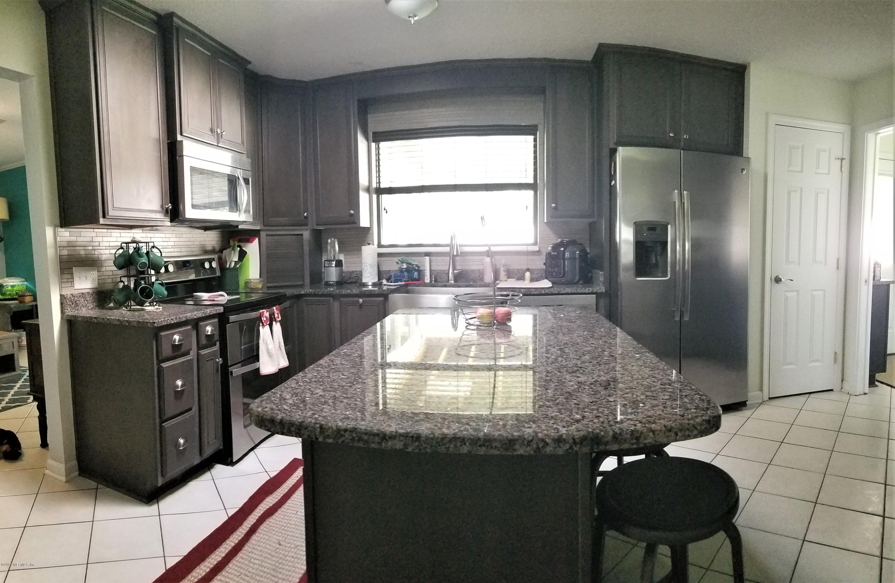 5125 Clarendon Road Jacksonville, FL 32205 - Photo 11 of 29 Updated Kitchen