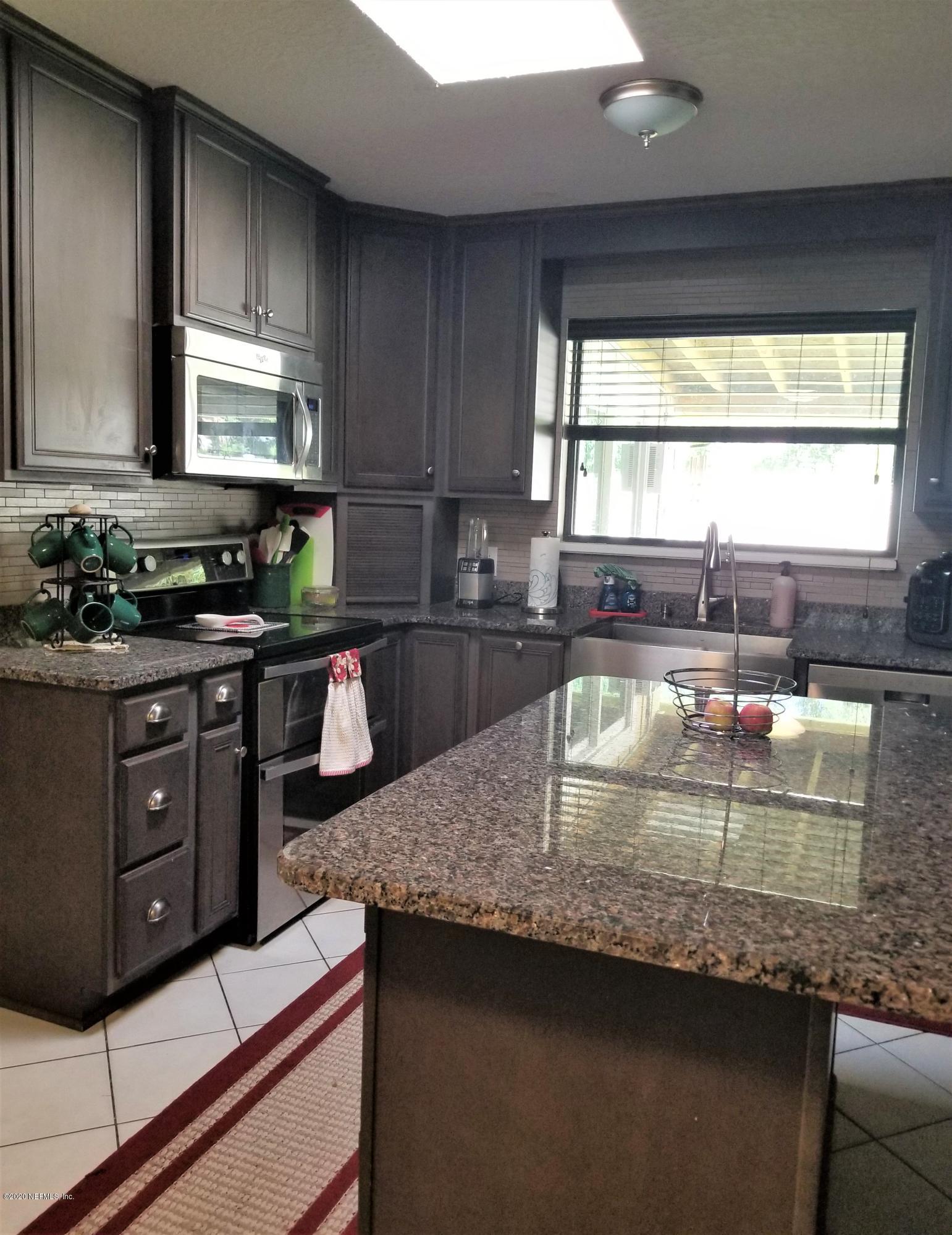 5125 Clarendon Road Jacksonville, FL 32205 - Photo 12 of 29 Kitchen