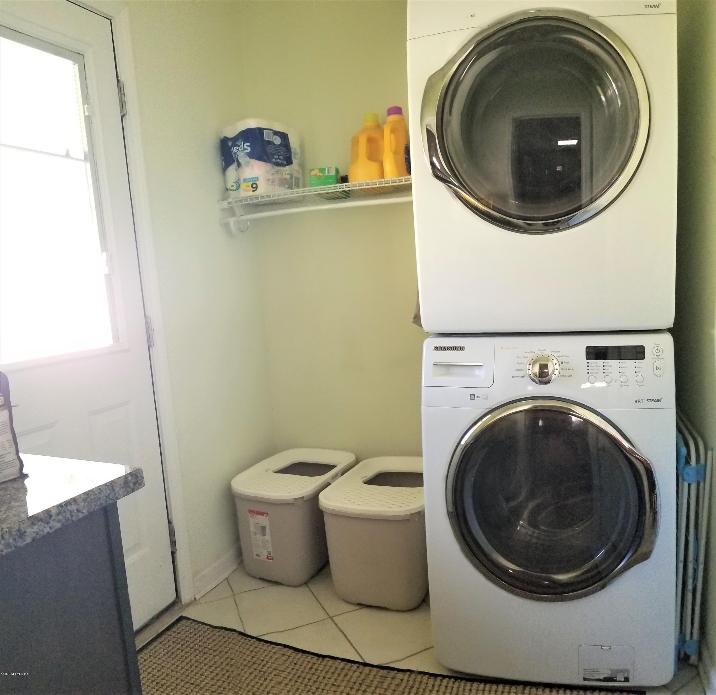5125 Clarendon Road Jacksonville, FL 32205 - Photo 14 of 29 Indoor Laundry