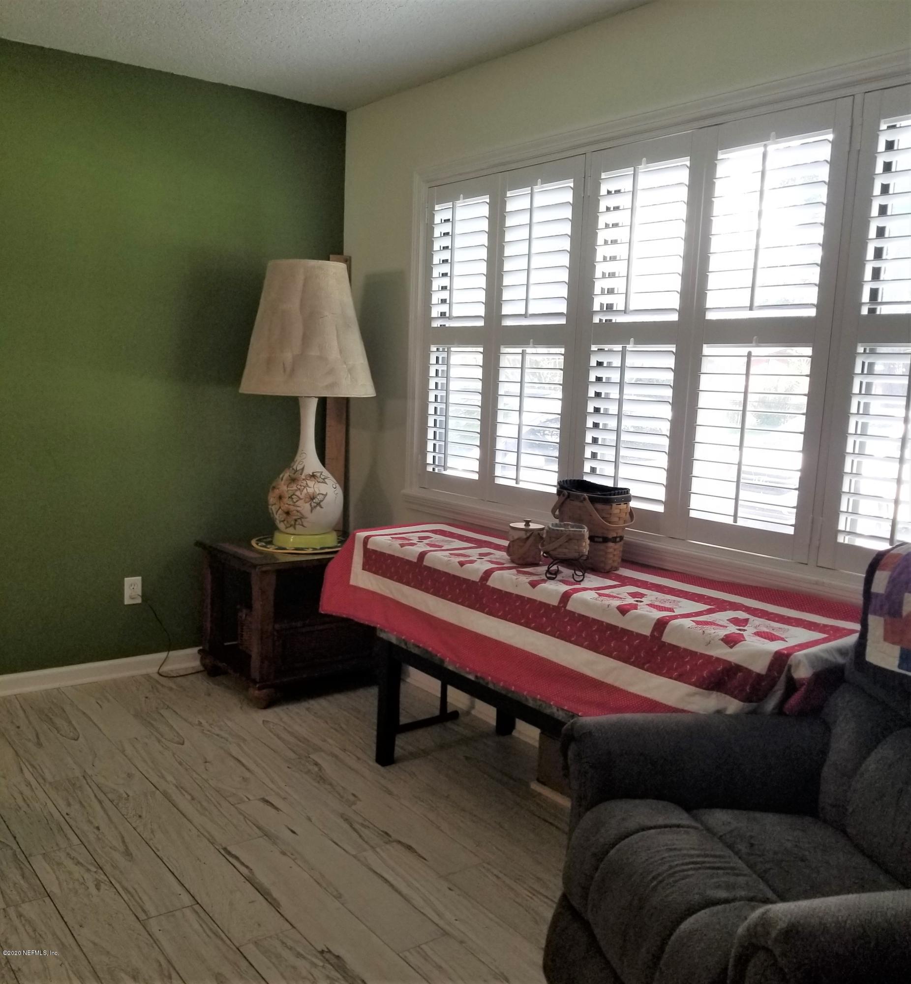 5125 Clarendon Road Jacksonville, FL 32205 - Photo 10 of 29 Front Window