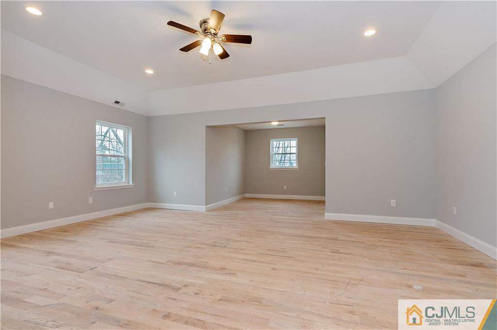 2 New Brooklyn Road Edison, NJ 08817 - Photo 20 of 25 Gallery Image 20