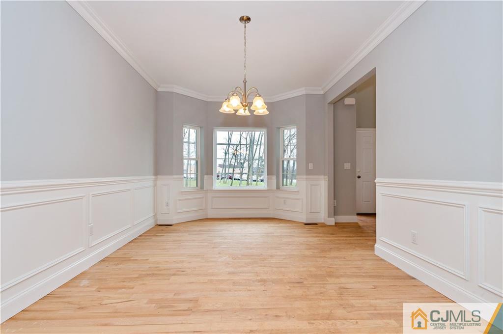 2 New Brooklyn Road Edison, NJ 08817 - Photo 5 of 25 Gallery Image 5