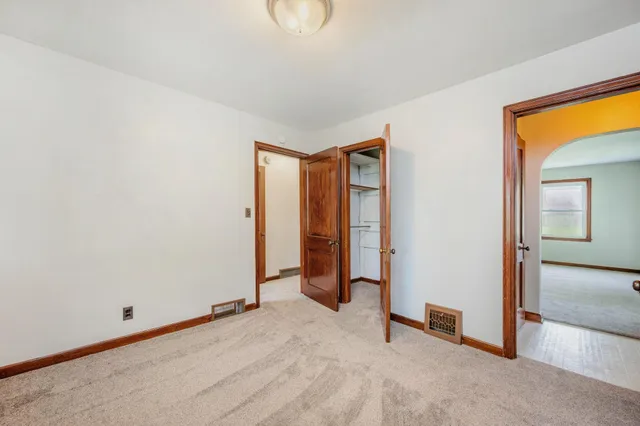 $140,000 | 906 North Prairie Avenue, Fairmont, MN 56031